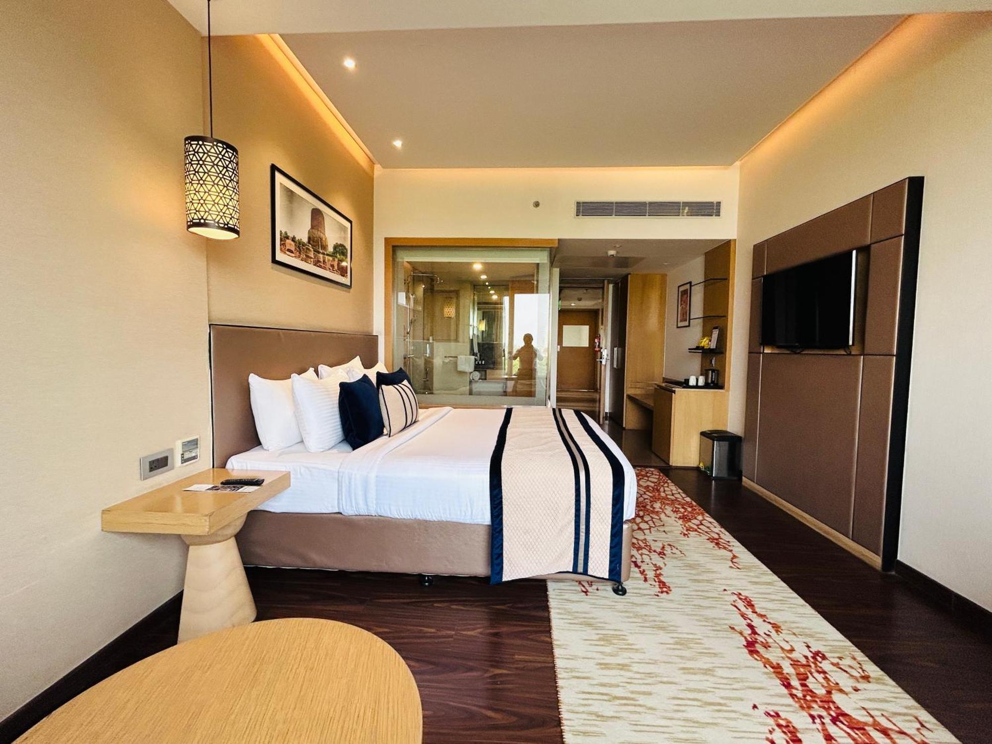 Hotel The Fern Residency Sarnath Varanasi Exterior foto